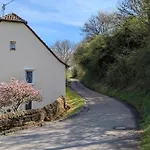 Pauline Am Glan 度假居